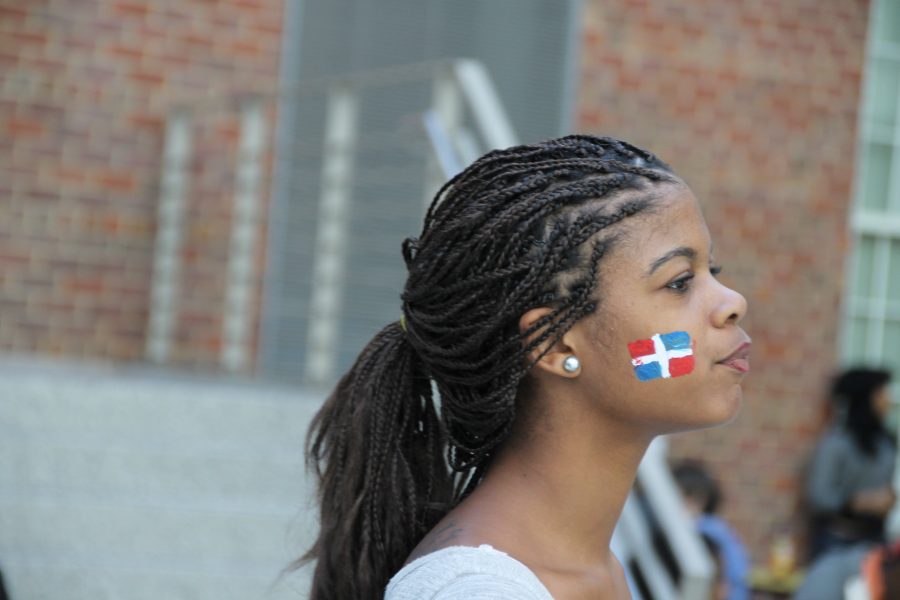 Hispanic Heritage Month Pictures (Face Painting and Dance in the Atrium)