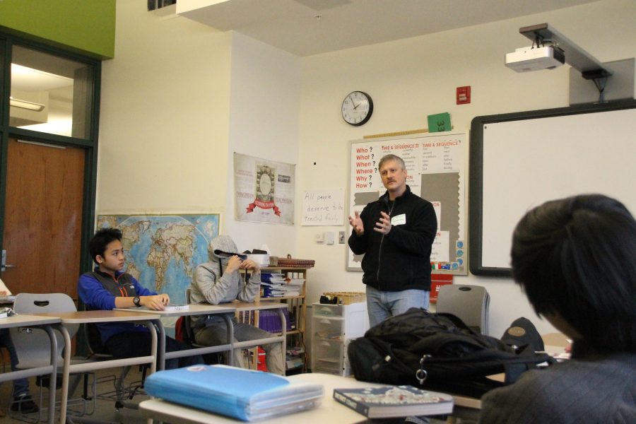 Comic Artist Brings DC Stories to ELL Students