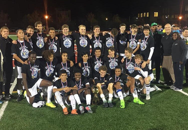 Seniors lead boys soccer team to great season